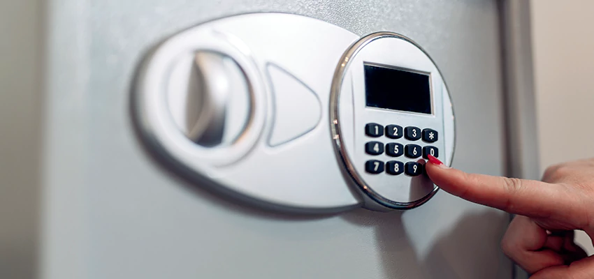 Jewelry Safe Cracking in Antelope, California