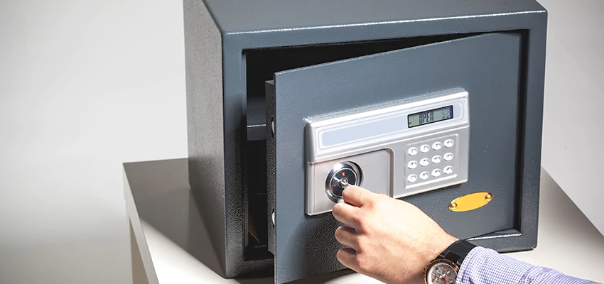 Jewelry Safe Unlocking Service in Antelope, California